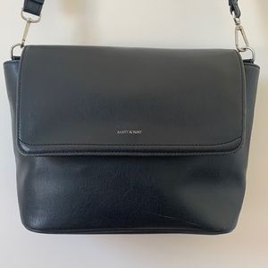 VEGAN CROSSBODY BAG